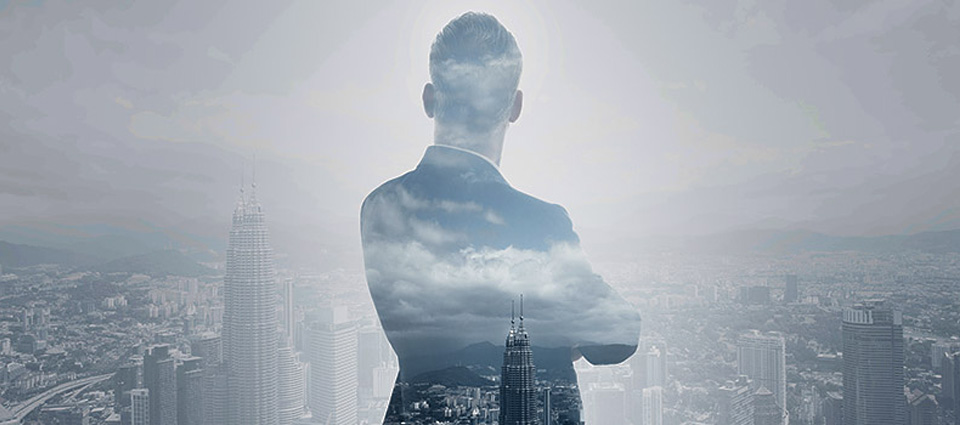 back of a man with arms crossed - transformational cmo